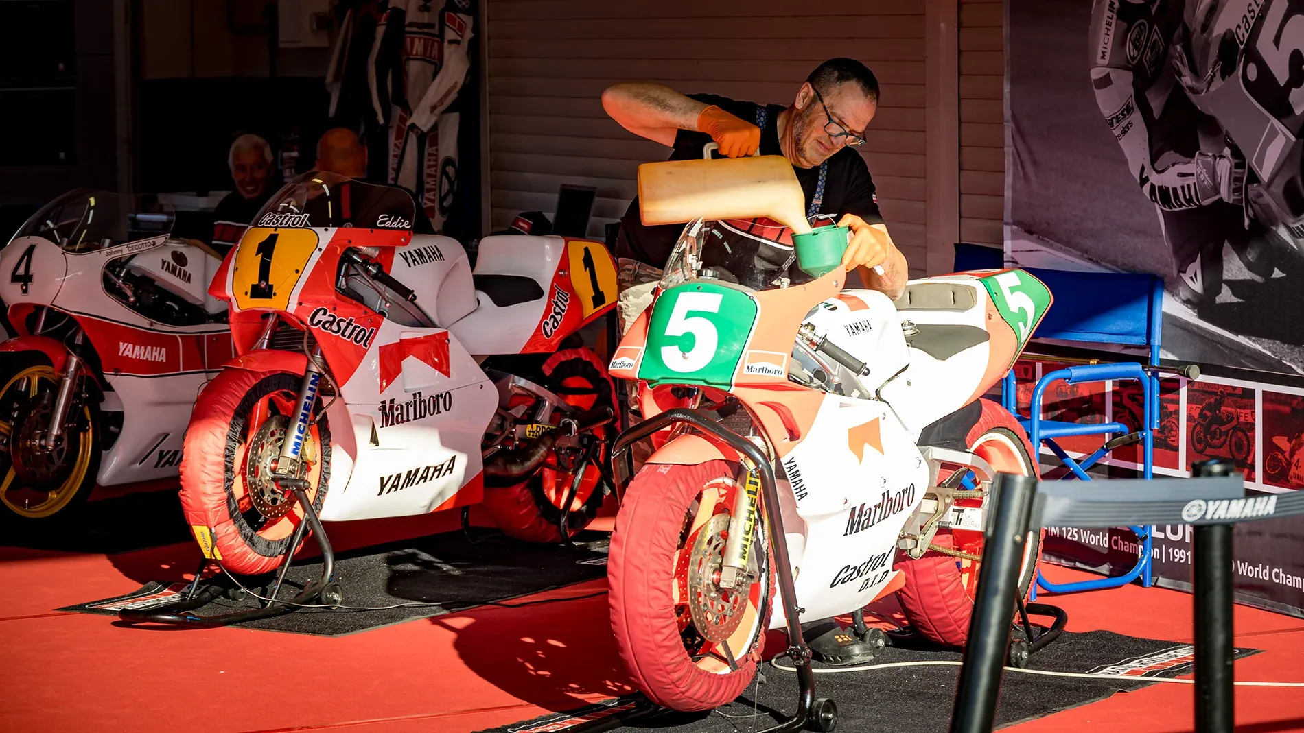L'ultime Yamaha Racing Experience 1 Gain rare, insider expertise straight from the minds behind Yamaha’s top-level race programs.