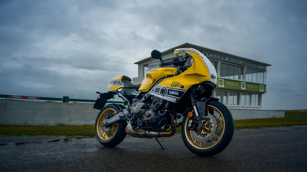 yamaha xsr 900 gp 2026 1
